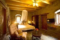 Traditional Country House with Pool-Make yourself at home-The House of Prince