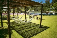 Hotel Nirvana Отели в г. 