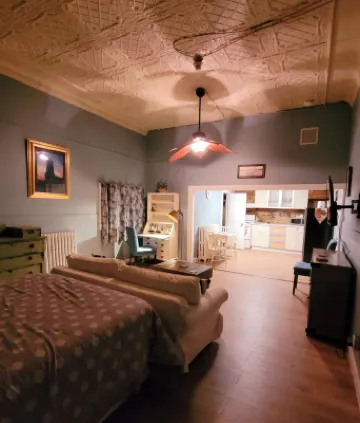 運河畔餐廳廚房商店公寓 酒店