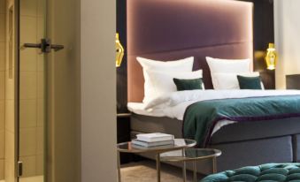 Onno Hotel by Norman