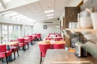 Landhotel Zum Baggernpuhl - Aamiainen