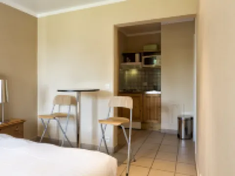 Residence Hotel les Ducs de Chevreuse Hotels in Chevreuse