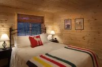 Reclusive Moose Cabins - balcón