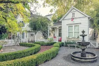 Inn St Helena Hotels near The Culinary Institute of America at Greystone