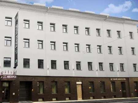 EFi Palace Hotel Отели в г. Брно