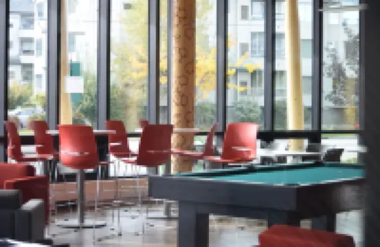 Residence & Conference Centre - Kelowna