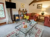 Churn House - Country Houses
