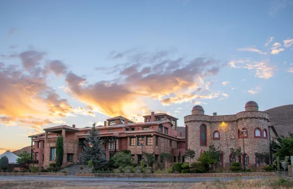 霍斯皮德里亞澤內特酒店