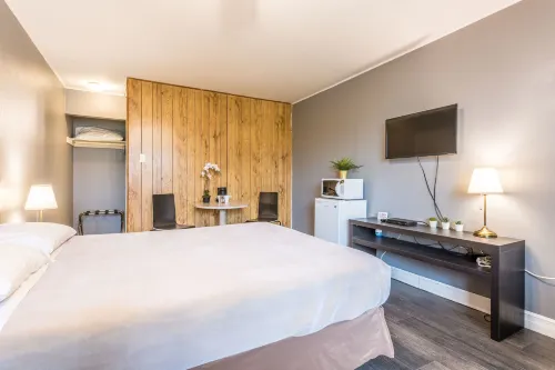Lake City Motel Hotels in Porters Lake