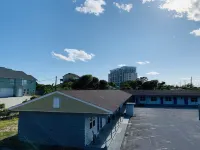 The Beacon Hotels in Pine Knoll Shores