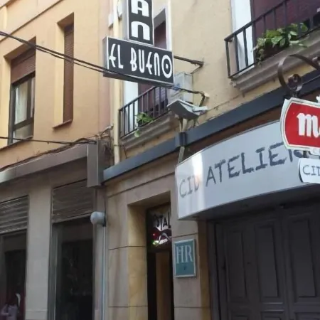 Hostal Guzman El Bueno by Gaiarooms