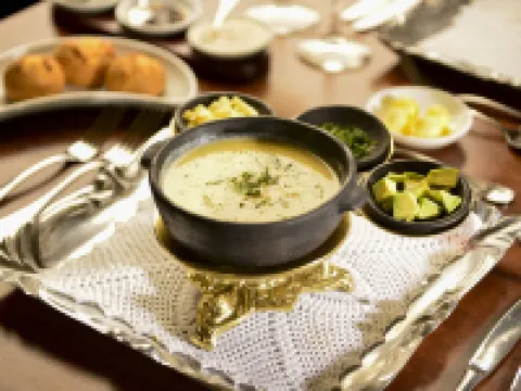 サマリ スパ リゾート バーニョスのホテル