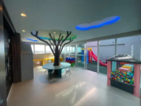 RN スタジオ プレミアム 403 - ビスタ マール