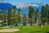 Premier Silver Mill 8181-2Br-Walk to Slopes! Kids Ski Free! 2 Bedroom Condo by RedAwning