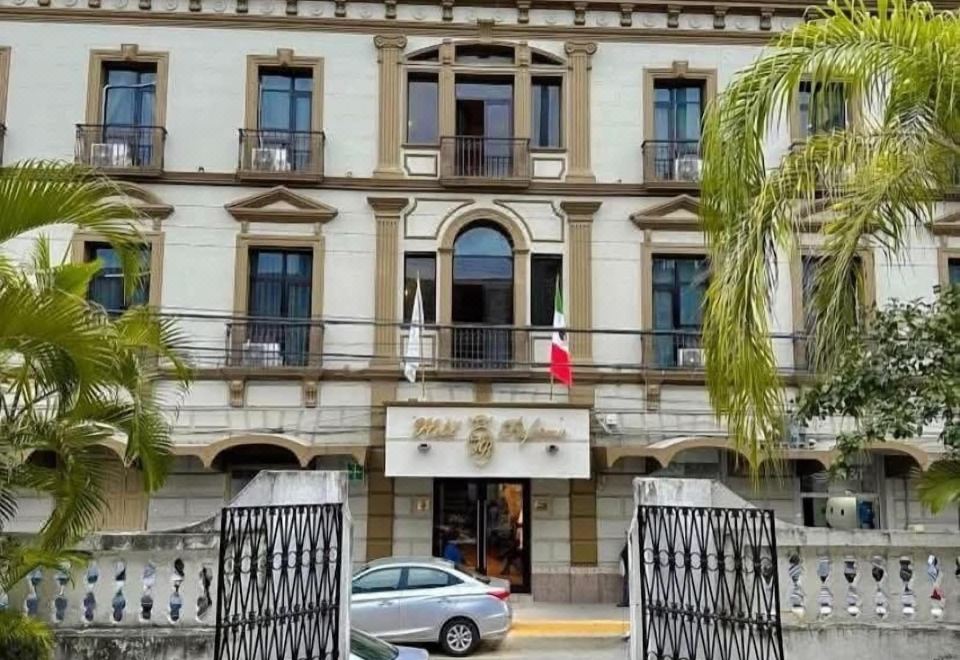 hotel overview picture