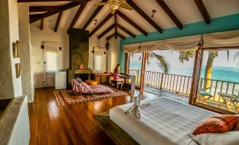 Casa Baronesa Waterfront Villa