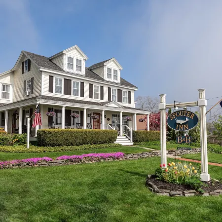 Spouter Inn Bed & Breakfast