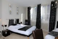 Logis l'Ecu de France Hotel a Mauriac