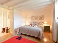 Cefn Isaf Hotels in Dolbenmaen