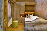 Pete Alpine Boutique Hotel - Klein Und Fein - Private Spa Suiten Und Zimmer