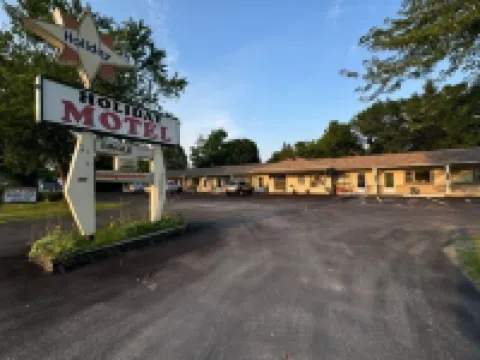 Holiday Motel Hotels in Orillia