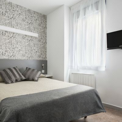 Comfort Studio, 1 Double Bed, Kitchenette Residencia Universitaria Blas de Otero Promo Code