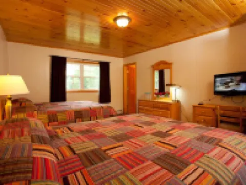 Blue Hill Lodge Hotels in Ulster County