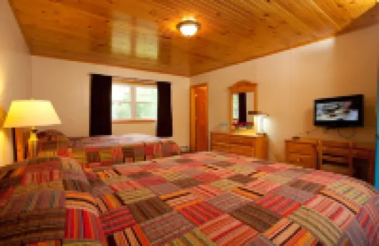 Blue Hill Lodge Hotels in Neversink