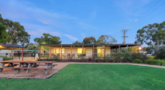 Yarrawonga Riverlands Tourist Park