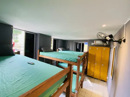 Reef Hostel & Pousada