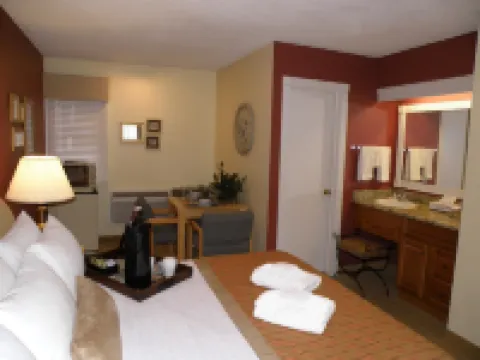The River's Edge Motel Lodge & Resort Hotels in Ouray County