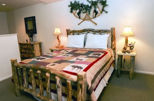 Fawn Valley Inn- 101 Condo