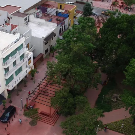 Six Hotel Guadalajara Expiatorio
