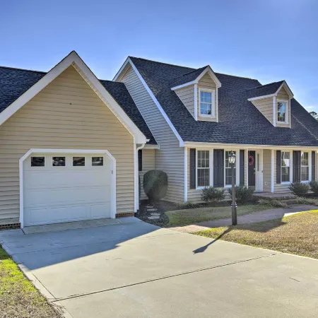 Carolina Lakes Family Home w/ Pool, Kayaks & Dock!