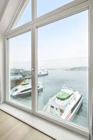 Vander - Sea Story Отели в г. Странн