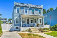 6 Mi to Inner Harbor - Family Home w/ Fenced Yard! - Homestays