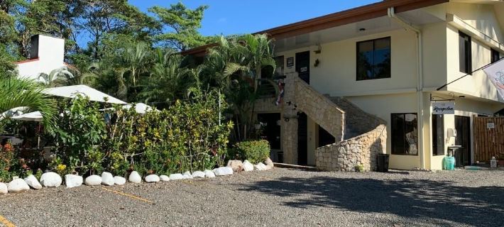La Sirena Playa Jacó ハコのホテル