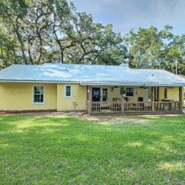 Serene Old Town Getaway Near Suwannee River!