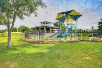Mid-Century Dream Home < Half-Mile to Beach! - Beach