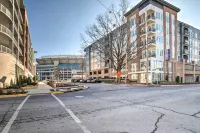 Modern Retreat ~ 1/2 Mi to Bryant-Denny Stadium - 4-Star