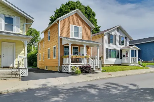 Walk to Parks and Dining Cozy Canandaigua Home! - 3-Star
