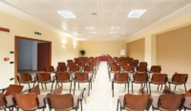 โรงแรมติเยมโป