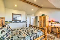 Cozy Eden Condo Retreat < 6 Mi to Ski Resort! - Apartments