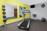 Days Inn by Wyndham Ardmore - gimnasio