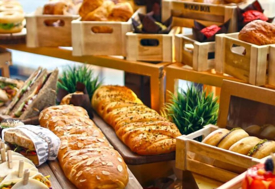 힐튼 카이로 나일 마디의 수영장