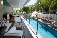 Best Western Maison B Hotel - Private Pools