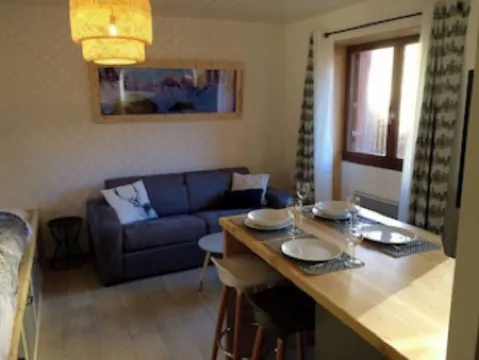 L'ESCALPADE : Petit Puy : 2 min from the best bakery, SerreChevalier1200