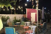 Downtown & Southtown leisure district, trendy cafe's, restaurants,  bar's