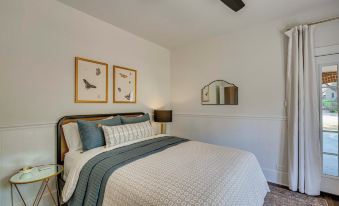 Walk to Bergfeld Park 1928 Azalea District Home