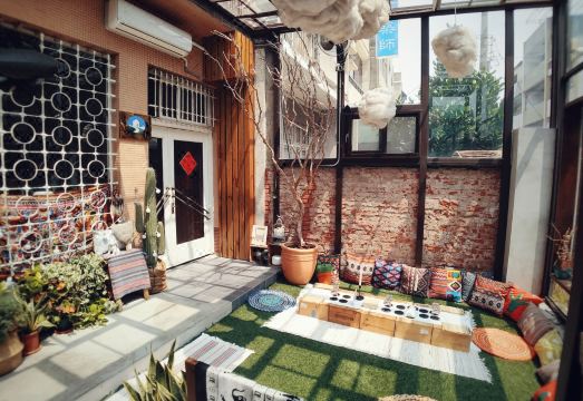 5. 고인 올드 하우..